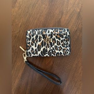 Tory Burch Wristlet